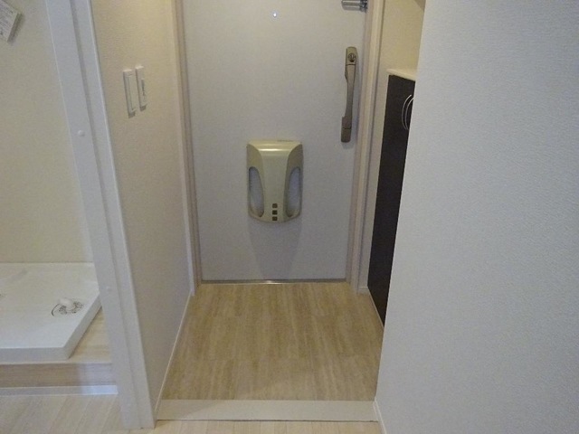 反転間取り写真 反転間取り写真