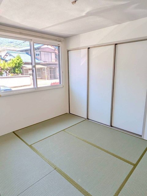 反転間取り写真 反転間取り写真