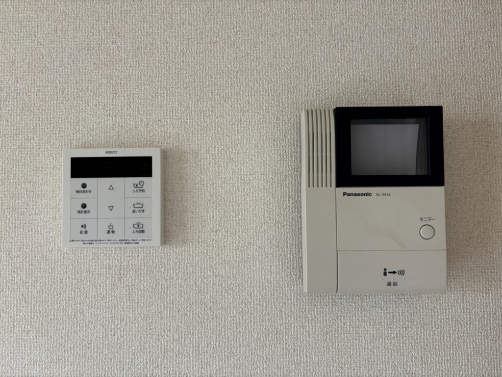 写真は反転タイプです